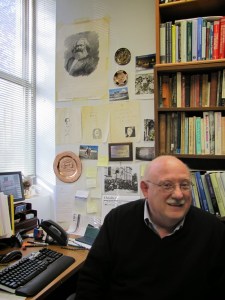 Dr. Lee on the job, at the University of Missouri-Kansas City